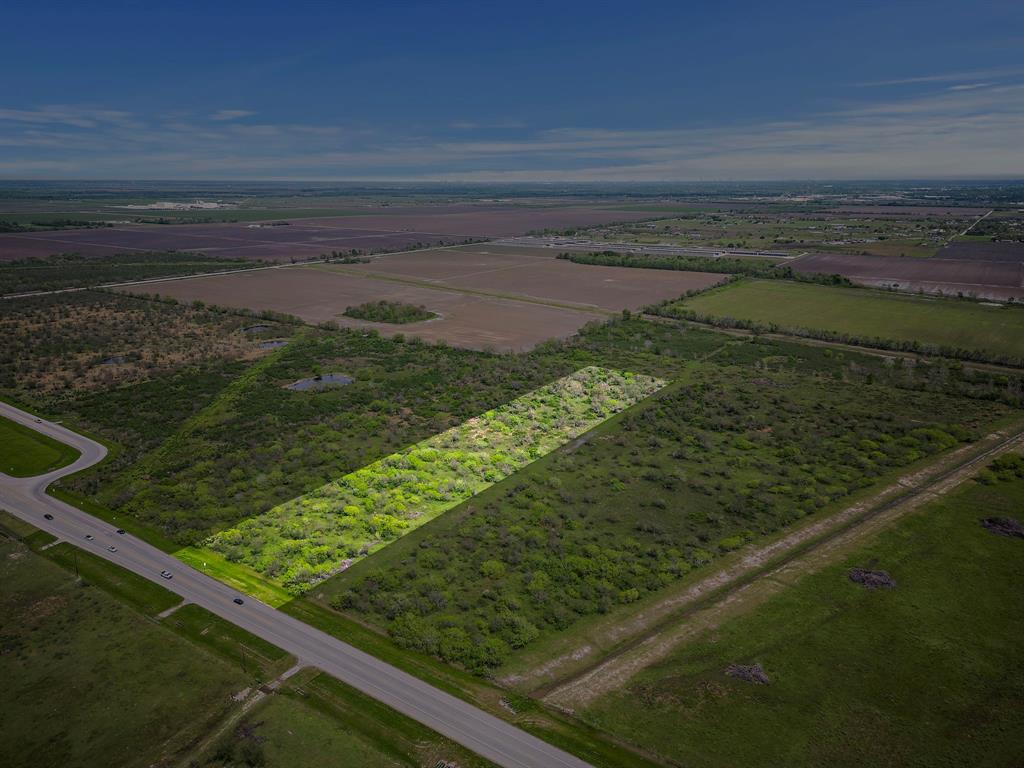 Highlighted area shows the 5.3 acres for sale