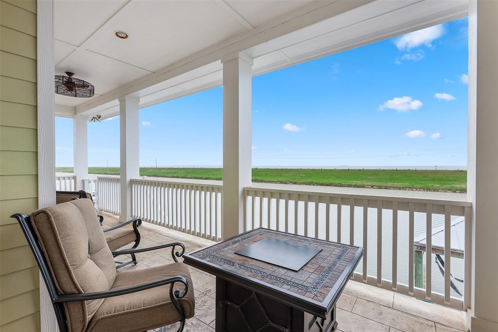 View from the back balcony overlooking the bay.