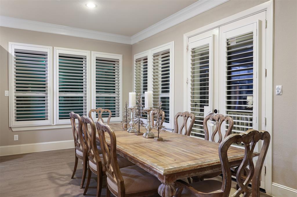 Breakfast room off the kitchen with water views.