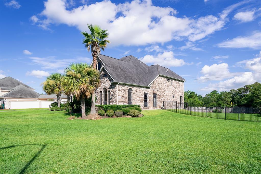 1919 Shore Line Drive , Seabrook, Texas image 5