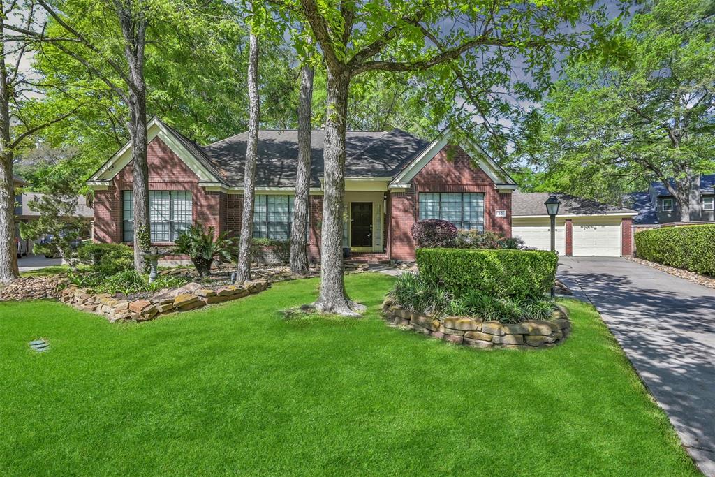 22 Treestar Place, The Woodlands, TX 