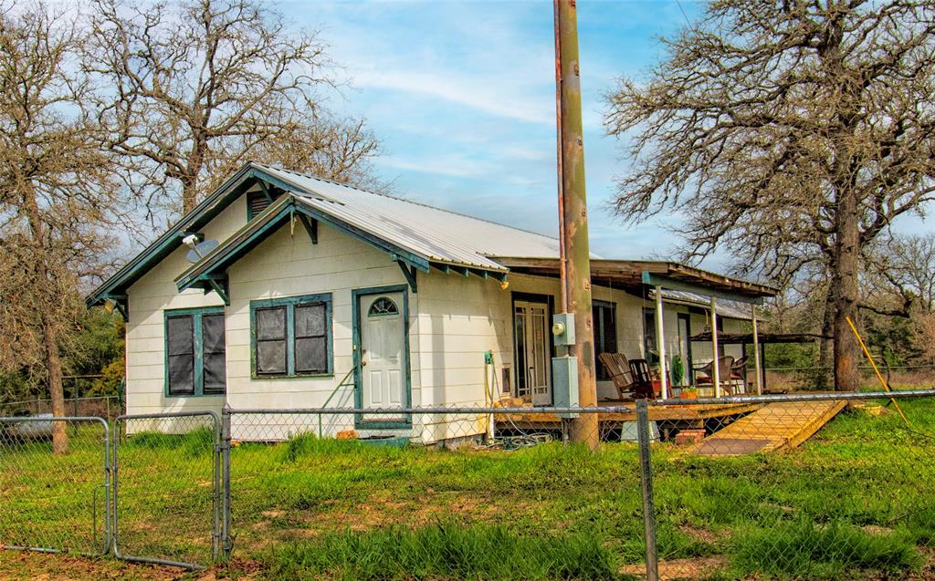 5100 Wood Duck Drive , Waelder, Texas image 8