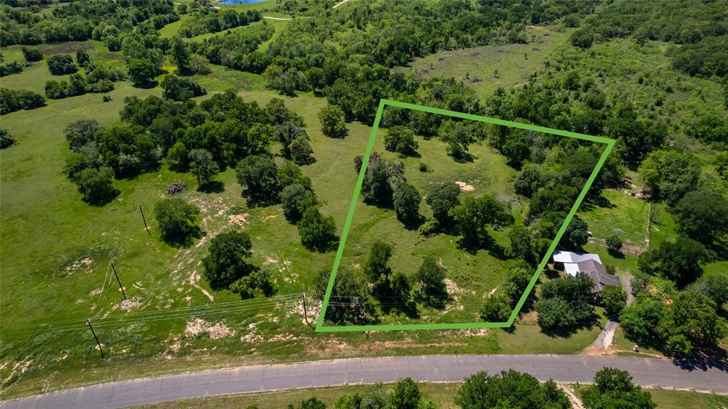 The newest subdivision in Burleson County, Brazos River Reserve, is an acreage development located between Caldwell and Bryan/College Station just south of State Highway 21. Breathtaking views of the river bottom as well as mature trees are on every lot, making the subdivision highly desirable being a short 10 minutes from Bryan. Lot sizes range from 1.39 acres to 18.63 acres and are lightly restricted with a 1,800 square foot minimum on homes and barndominiums are allowed. Utilities required include well and septic.