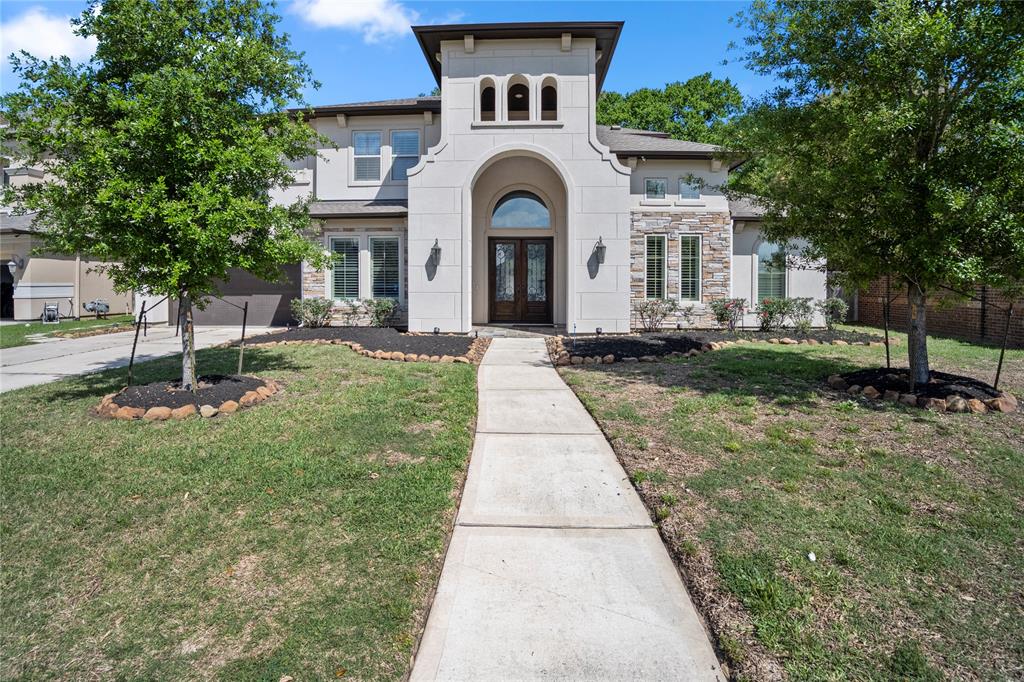 5810 Stratton Woods Drive, Spring, TX 