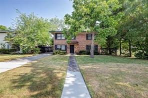 4500 Larch, Bellaire, TX, 77401