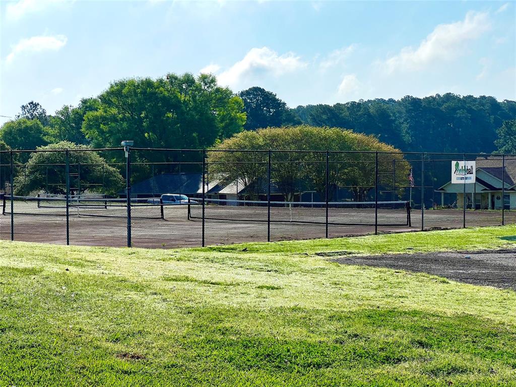 Tennis & Pickleball