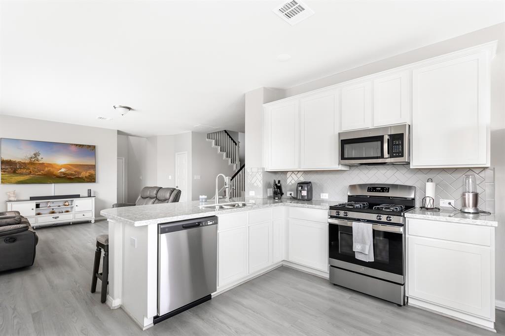 Kitchen with bar seating