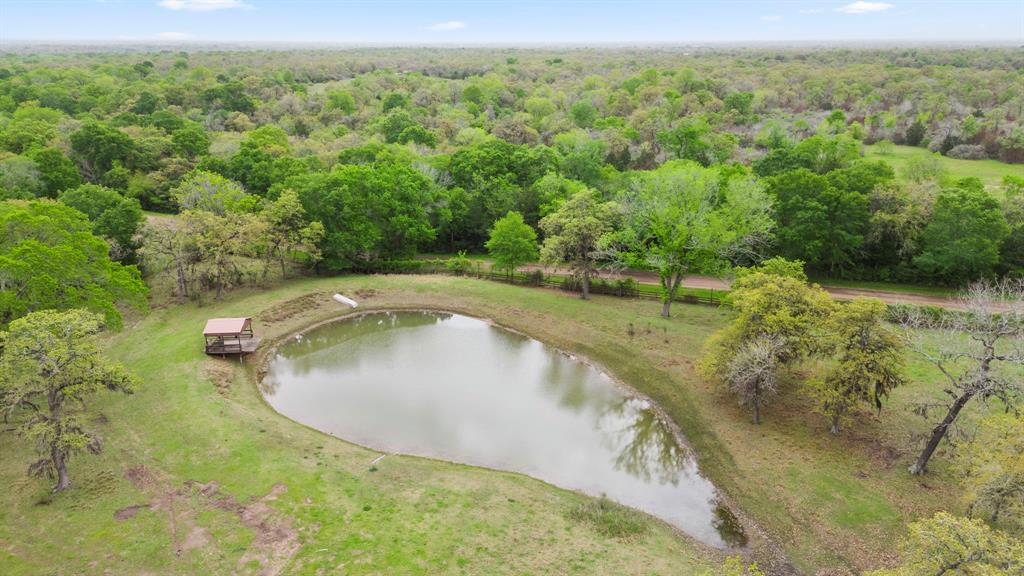 1031 Yearwood Lane , Columbus, Texas image 11