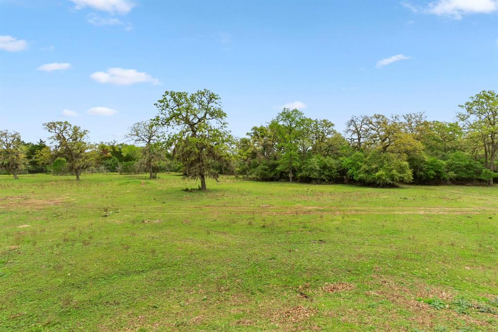 1031 Yearwood Lane , Columbus, Texas image 38