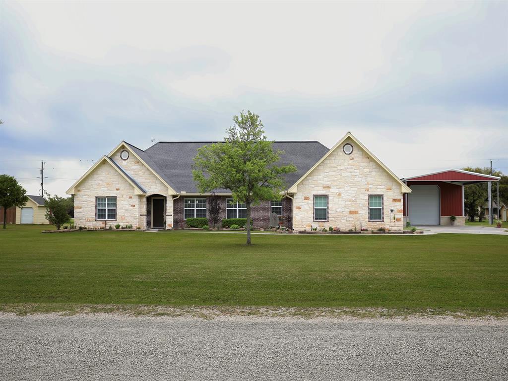 271 Richter Rd