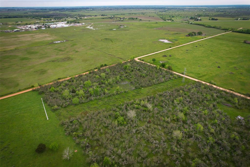 001 E Ueckert Rd  , Bellville, Texas image 9