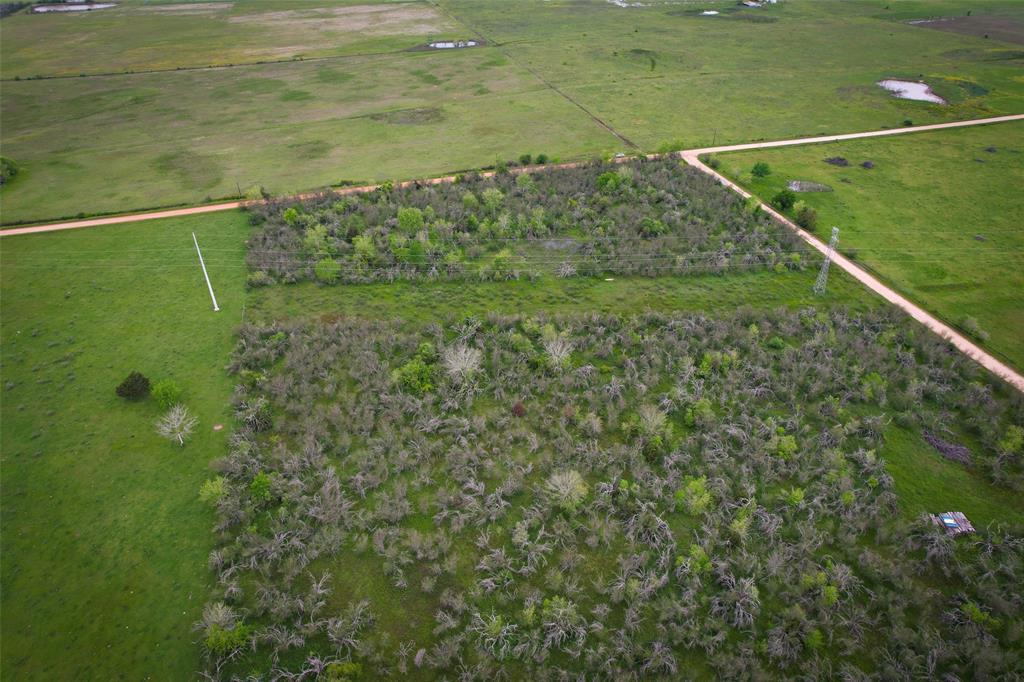 001 E Ueckert Rd  , Bellville, Texas image 10