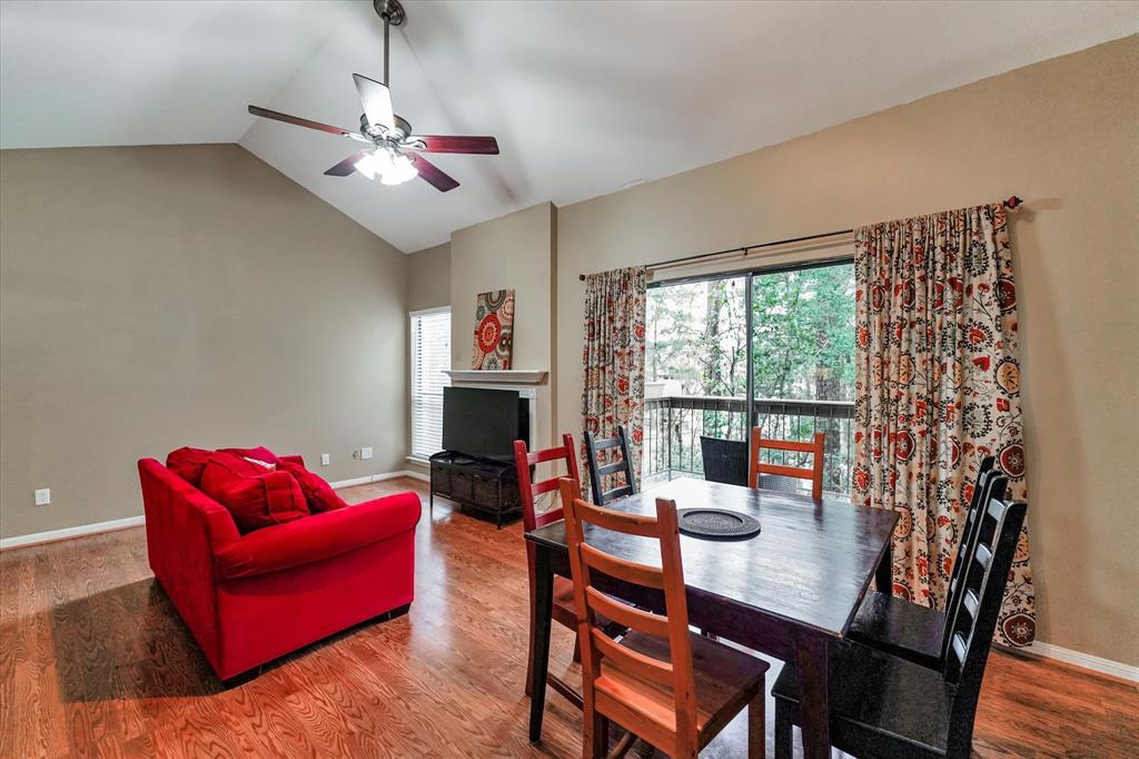 3500 Tangle Brush Drive 208, The Woodlands, TX 