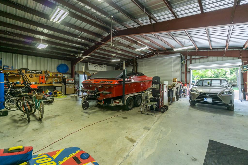 6 car garage/workshop