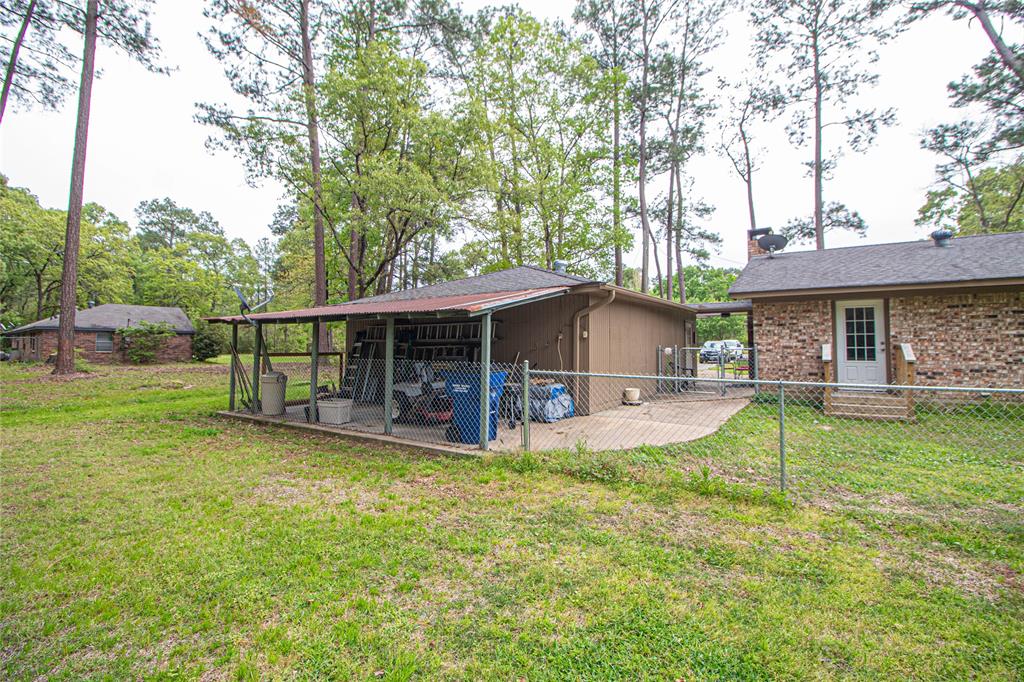 ADDITIONAL STORAGE BEHIND 2 CAR GARAGE