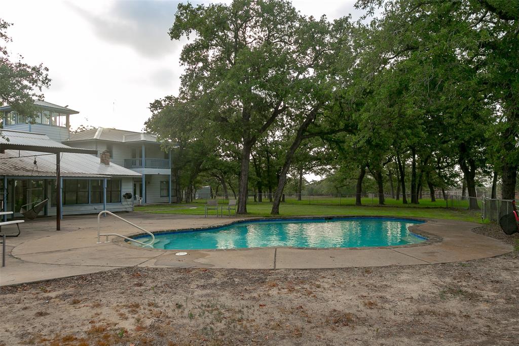 761 Community Ctr Road , Rosanky, Texas image 5