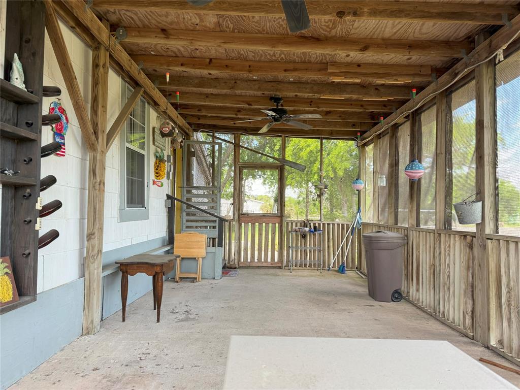 802 W Baltimore Avenue , Seadrift, Texas image 7