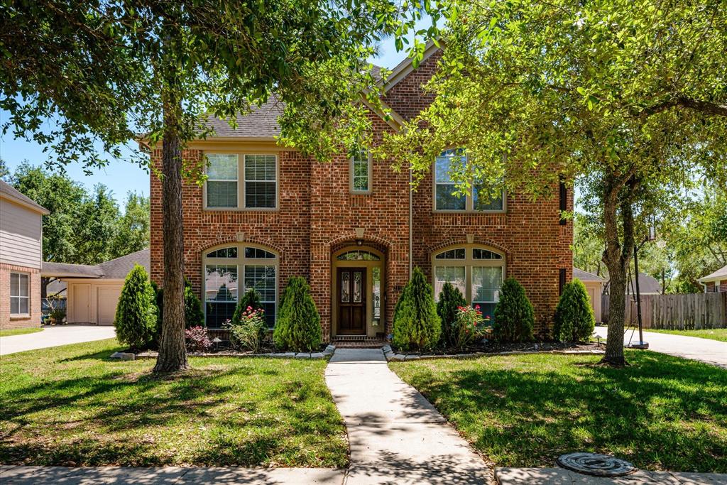 3118 Maple Hill Drive, Friendswood, TX 