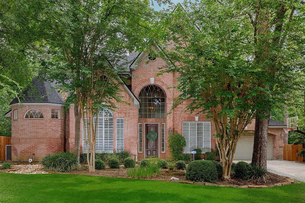 66 Glentrace Circle, The Woodlands, TX 77382