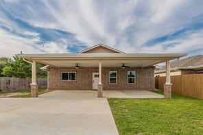 861 Road 5518, Cleveland, TX, 77327