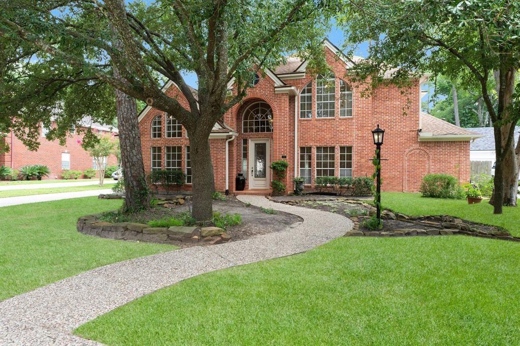 29 Berry Blossom Drive, The Woodlands, TX 