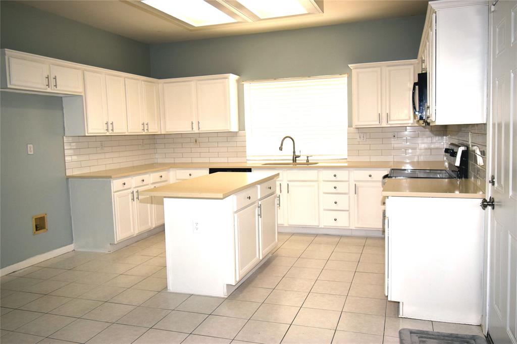 Brand-New Cabinet Paint and Quartz Countertop