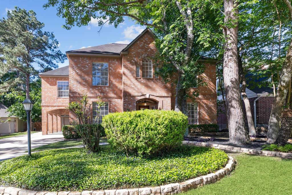 23 Grey Finch Court, The Woodlands, TX 77381