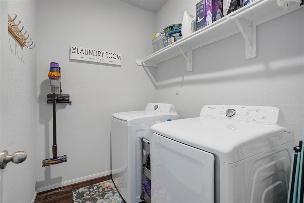 Indoor laundry room