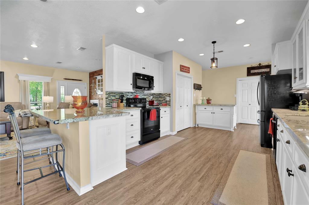 These glass cabinets add elegance to this kitchen.