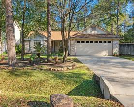 10 Edgewood Forest, The Woodlands, TX, 77381