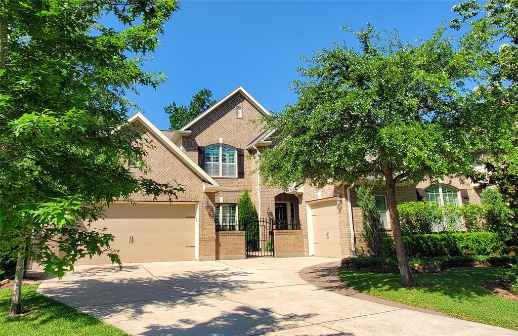 7 Cadence Court, The Woodlands, TX 