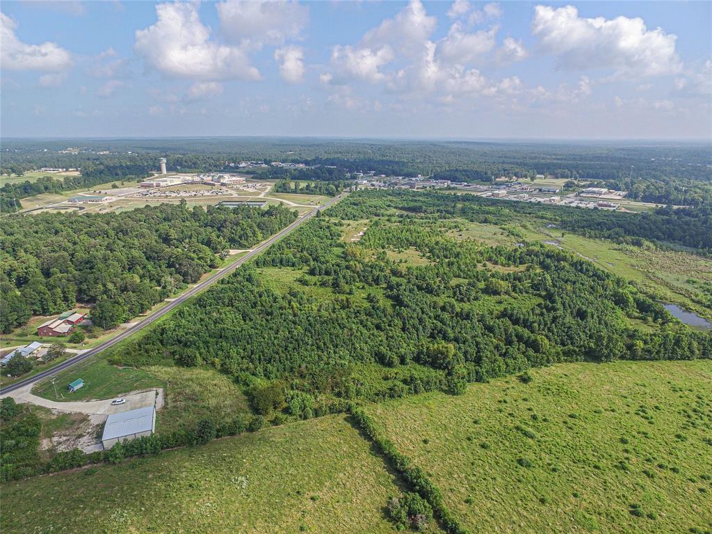Approx. 531' of FM 350 frontage located just south and across from the Livingston High School. 34 Acres now within the city limits of Livingston. And minutes from Lake Livingston.
