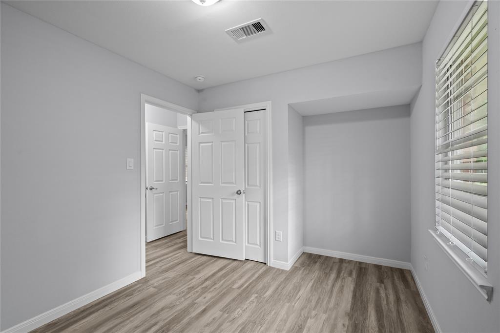 The 3rd bedroom offers a nook with so many possibilities.