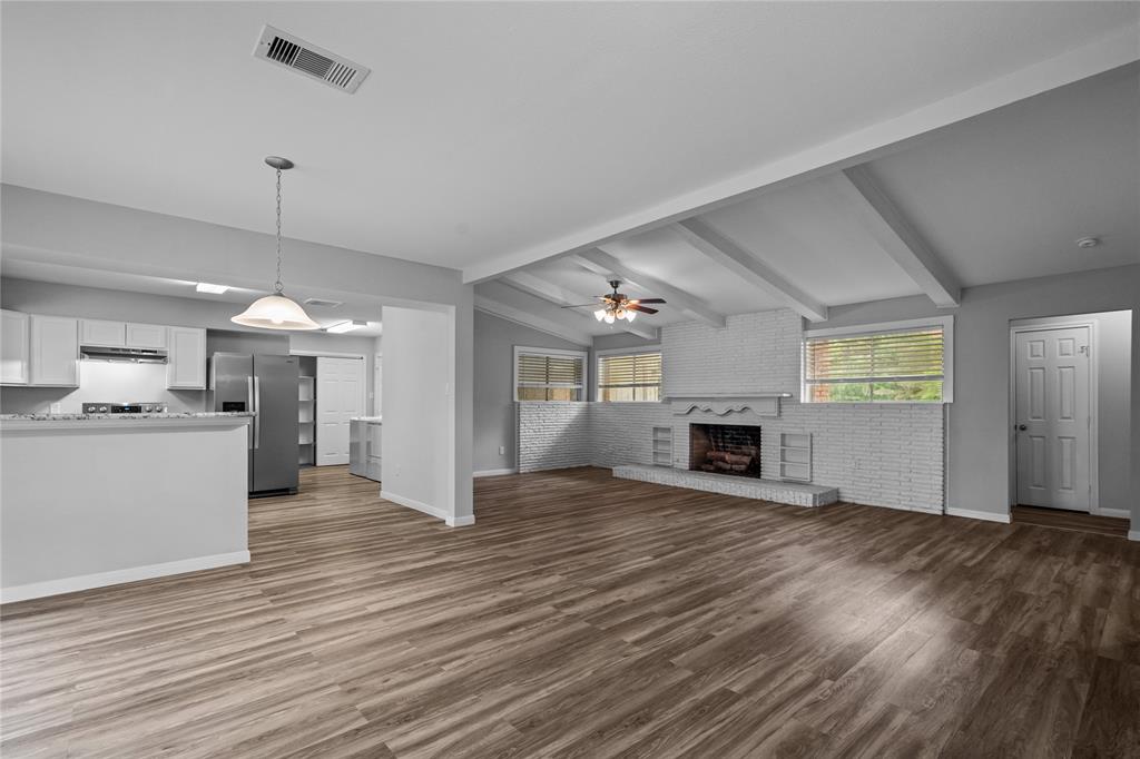 Open concept kitchen perfect for entertaining.