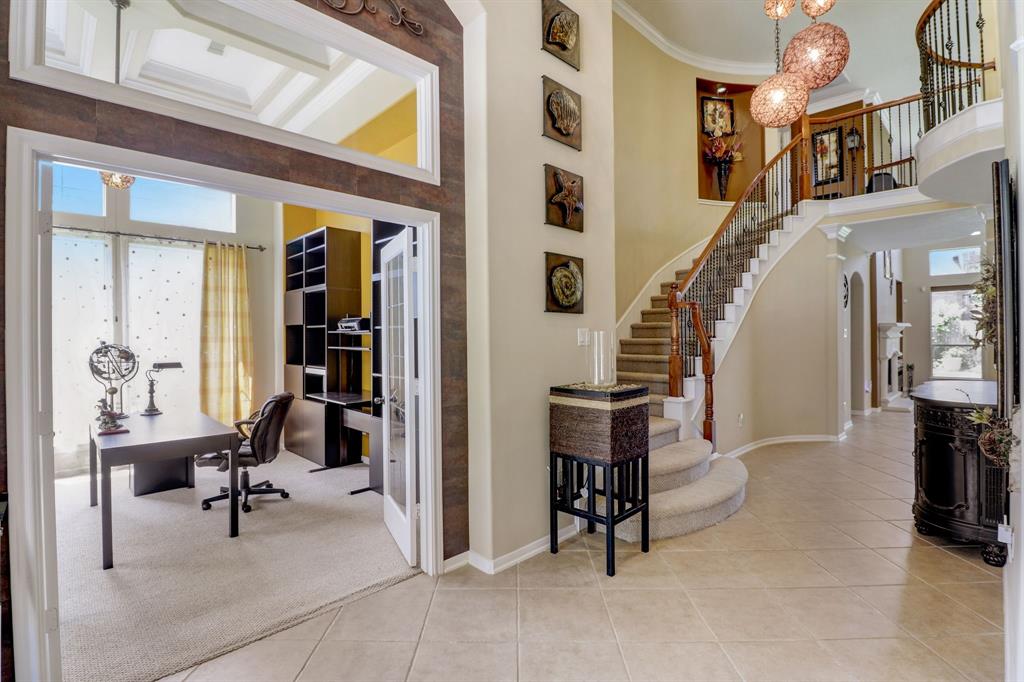 2804 Marble Brook Lane, Pearland, TX 