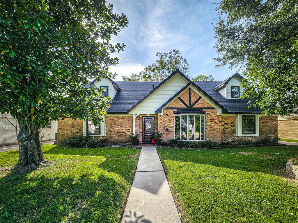 5831 Picasso Place, Houston, TX 