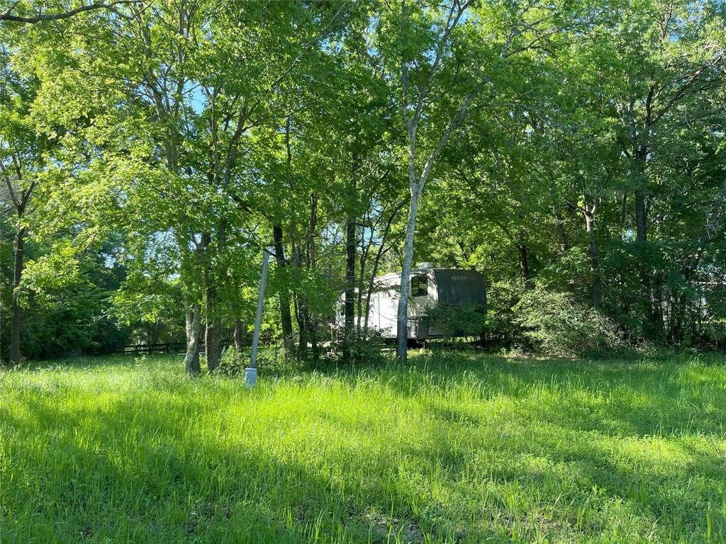 32 Ft 5th Wheel with Deck