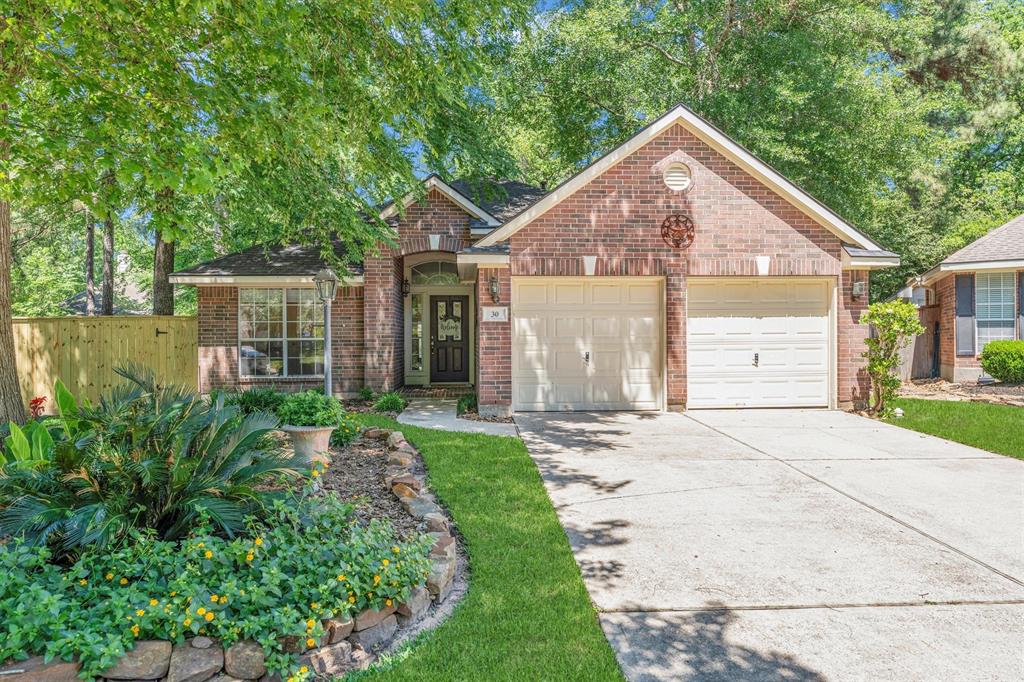 30 Orchard Dale Circle, The Woodlands, TX 77382
