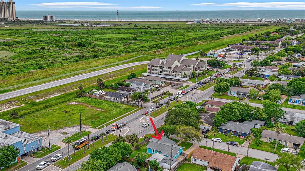 You are also close to the Seawall. Jump on the golf cart and enjoy a day at the Gulf.