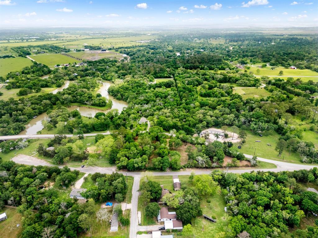 8303 County Road 171  , Liverpool, Texas image 10