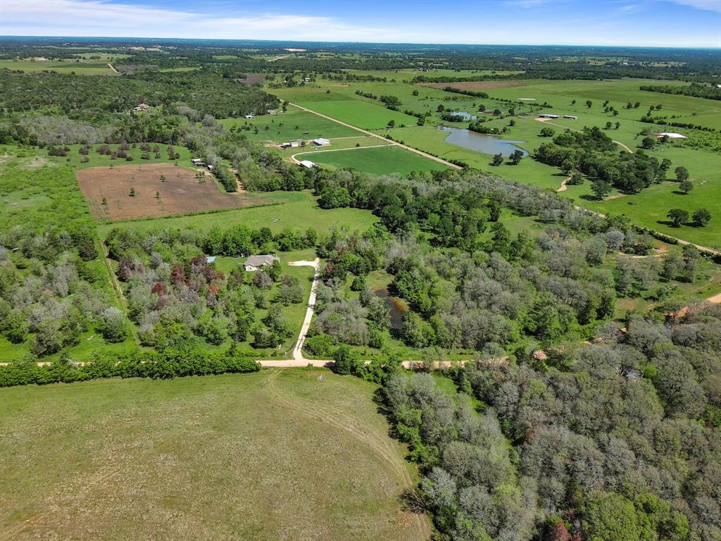 1076 S County Road 331  , Lexington, Texas image 41