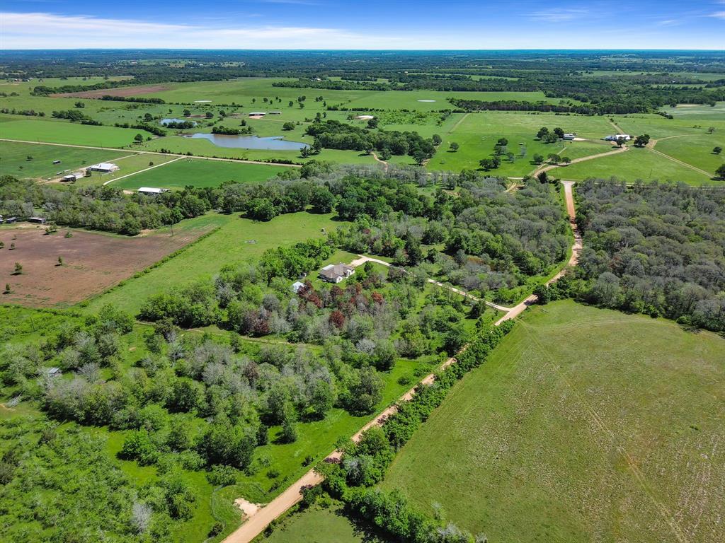 1076 S County Road 331  , Lexington, Texas image 43