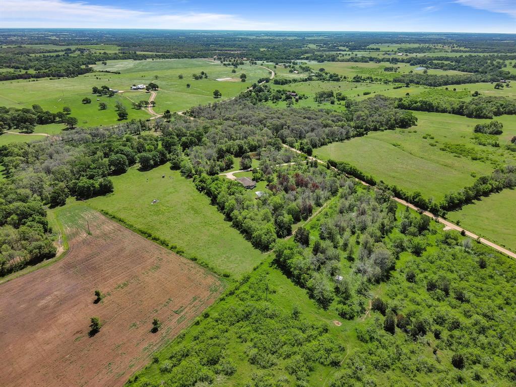 1076 S County Road 331  , Lexington, Texas image 44