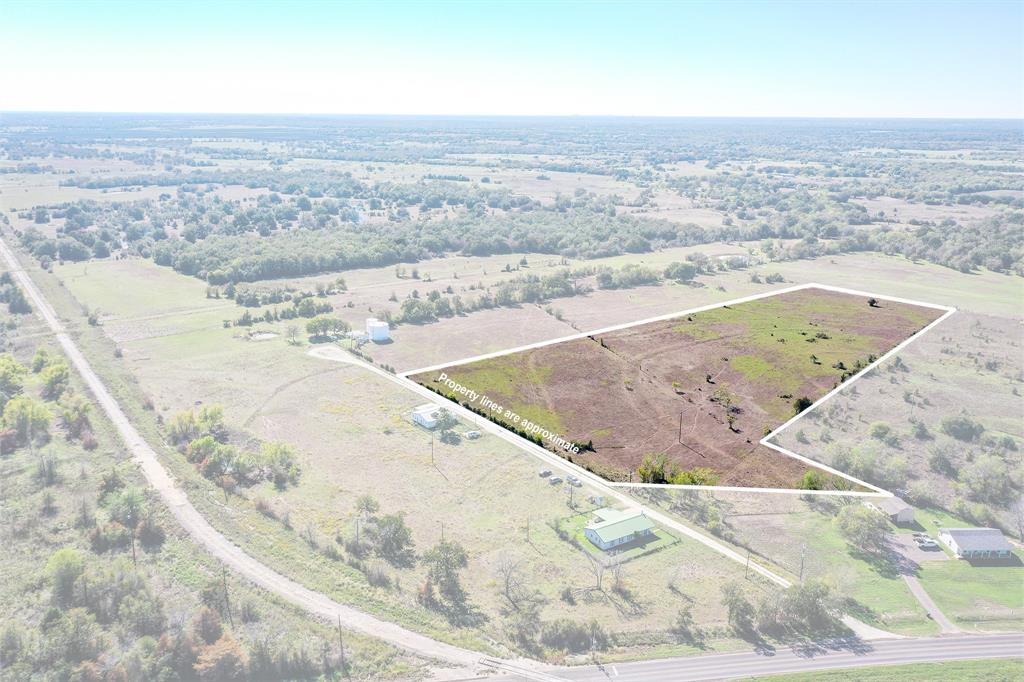 Looking for country land? This is it. 11.249 +/- acres on FM 39. There is plenty of room for horses, 4-H projects, and more. Close proximity to College Station, Huntsville, Madisonville, and Navasota. Wickson Water, Midsouth Electric, and fiber internet available.