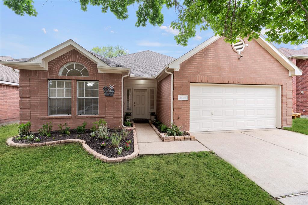 15323 Streatham Cir