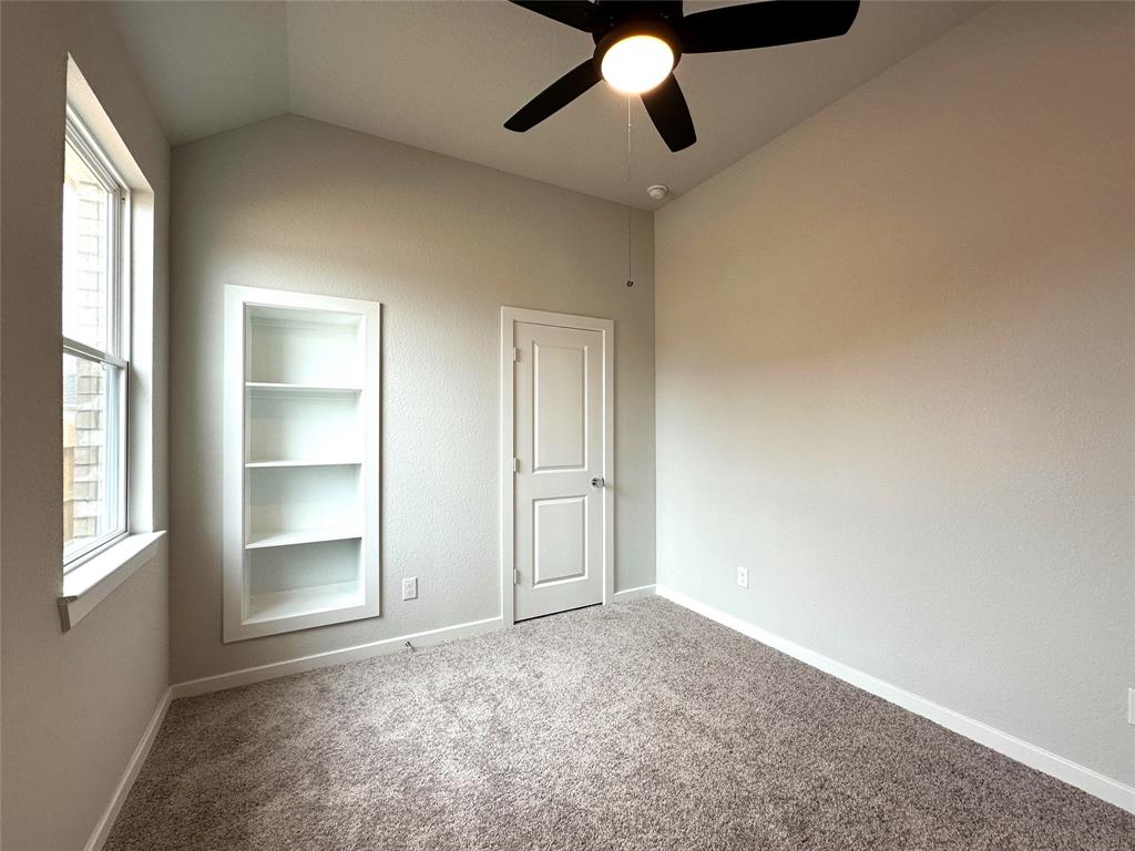 bedroom # 2- have built in bookcase