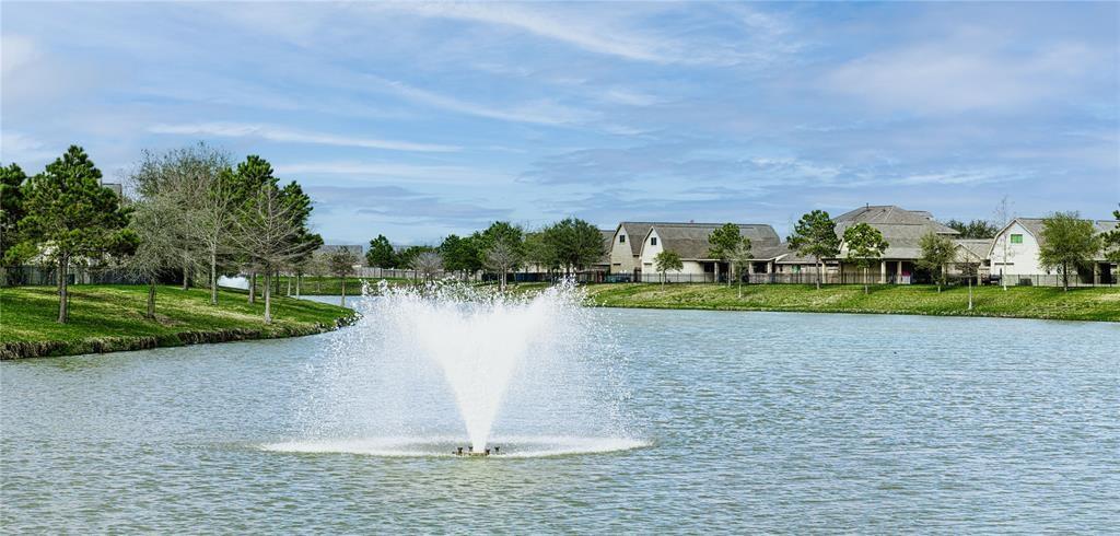 There are several Lakes throughout the community for fishing and enjoying the view.