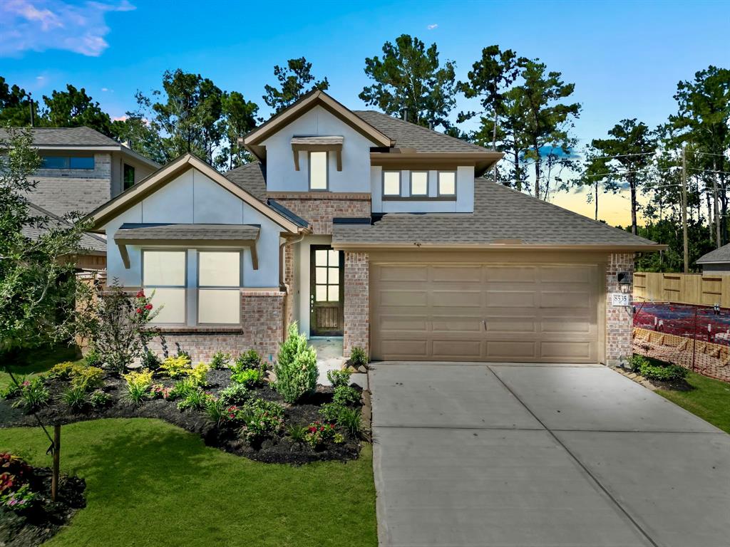 8535 International Fls Dr