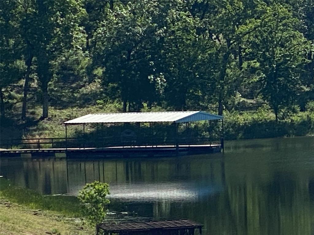 covered floating pier