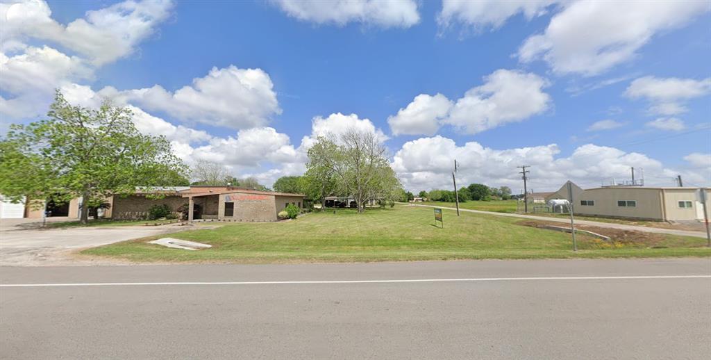 13041 St Hwy 172 S Street , La Ward, Texas image 4